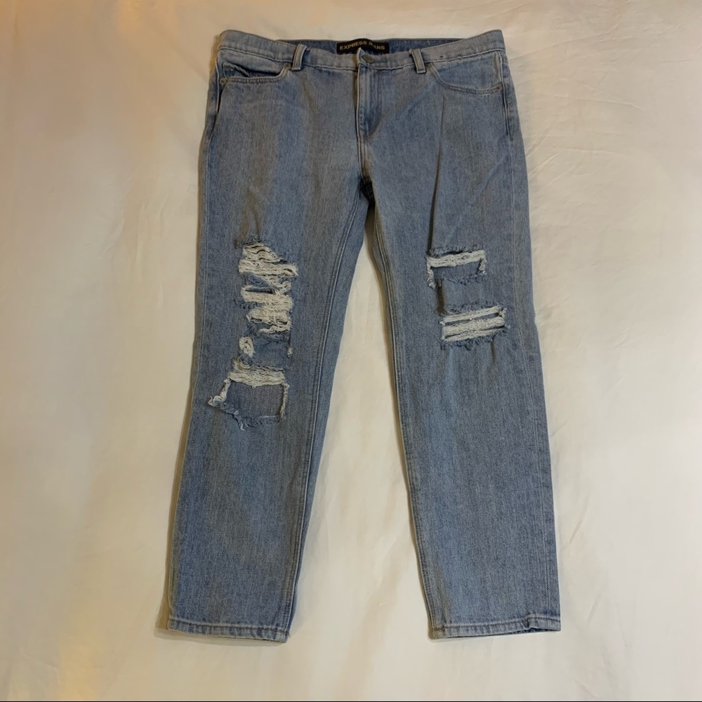 Express Jeans Cropped Girlfriend Fit Acid Wash Distressed Denim Jeans 8 Thrashed